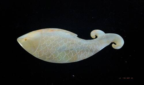 本公司多年以来长期大量征集精品 玉鱼,如果您手