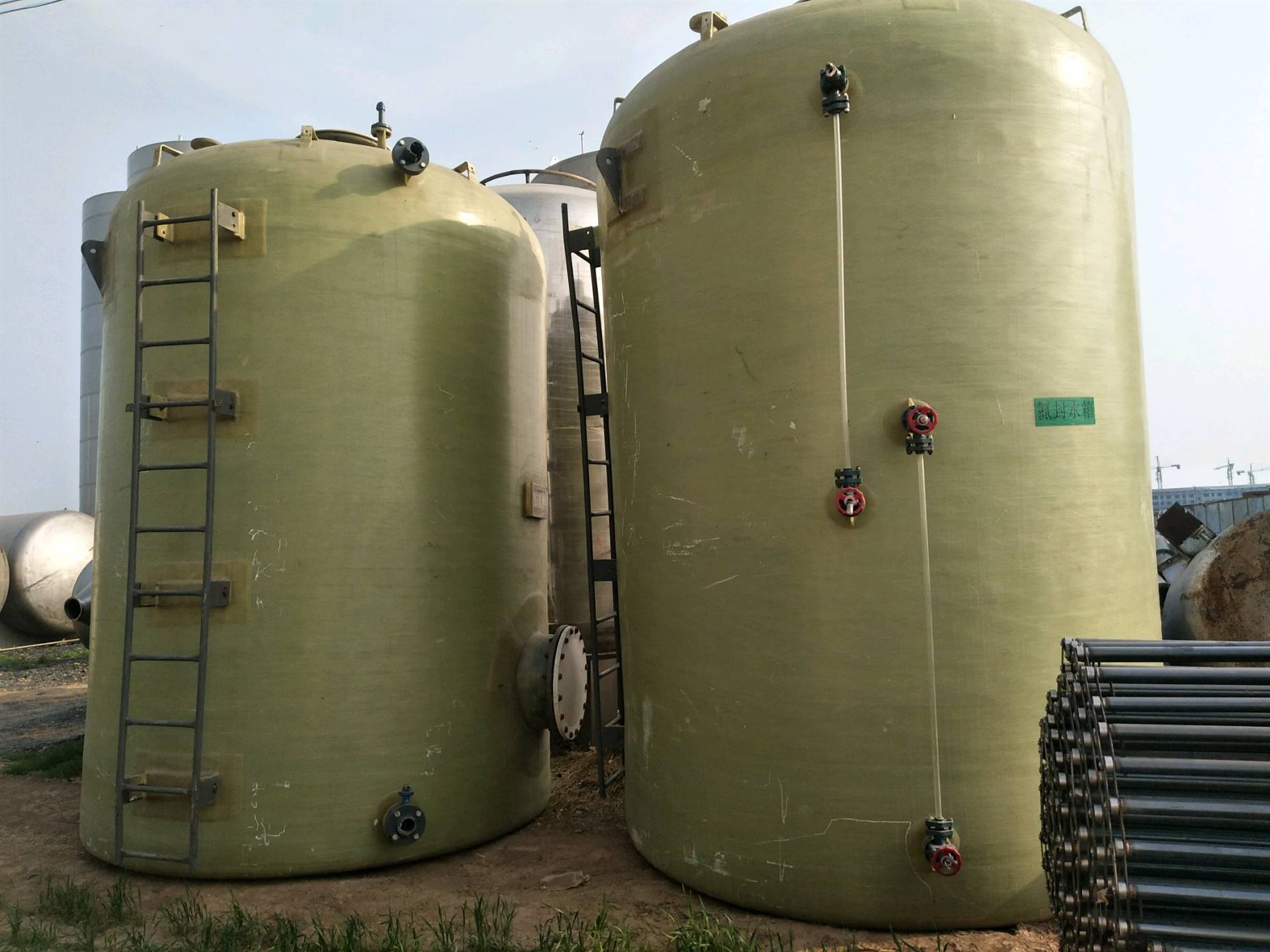 回收二手100立方玻璃钢罐120立方玻璃钢罐