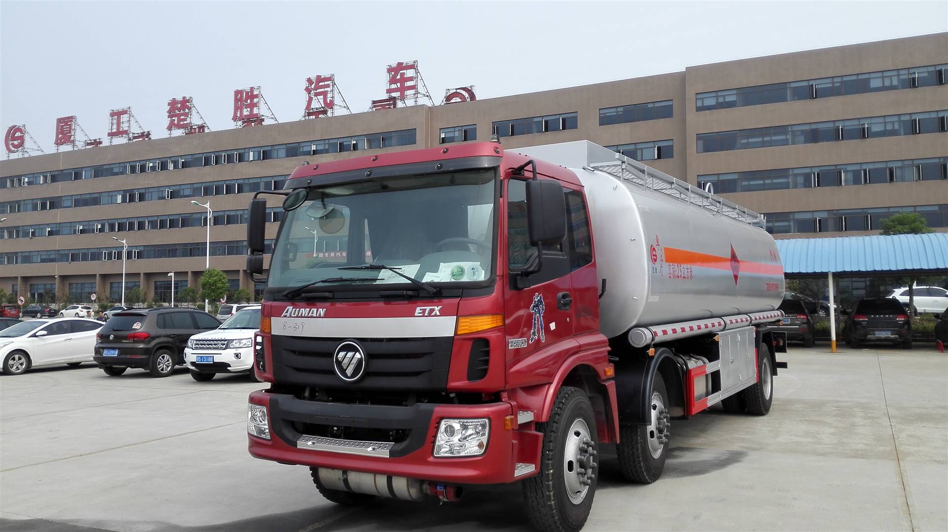 湖北楚胜油罐车厂家