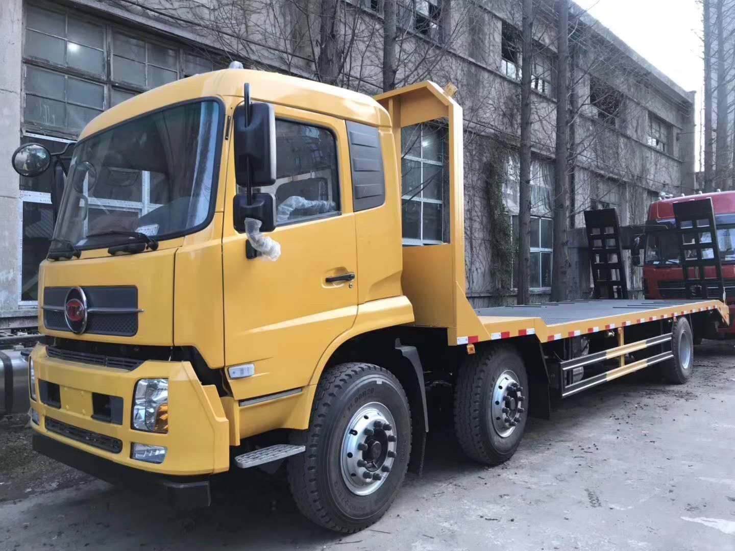 一拖福德牌前四后四平板车价格厂家现车销售