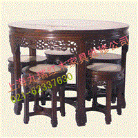 上海木制摆件裂缝处理与 红木家具保养色彩还原 