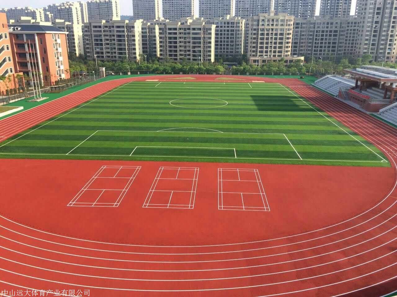 四川混合型塑胶跑道造价400米标准跑道报价环形塑胶跑道施工