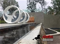 脚踏喷泉，自行车喷泉，创意十足