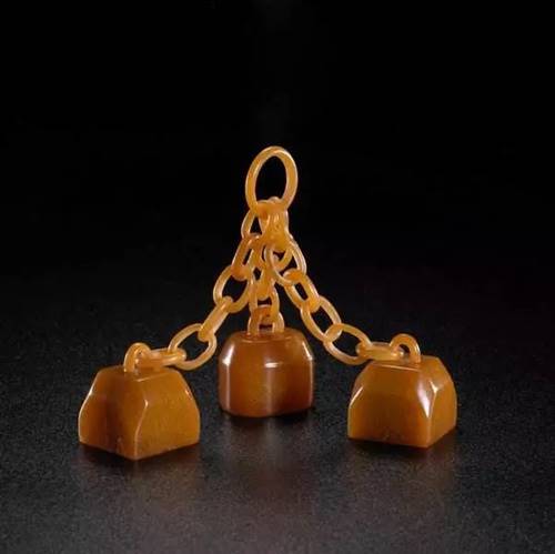 2019年田黄三联章拍卖