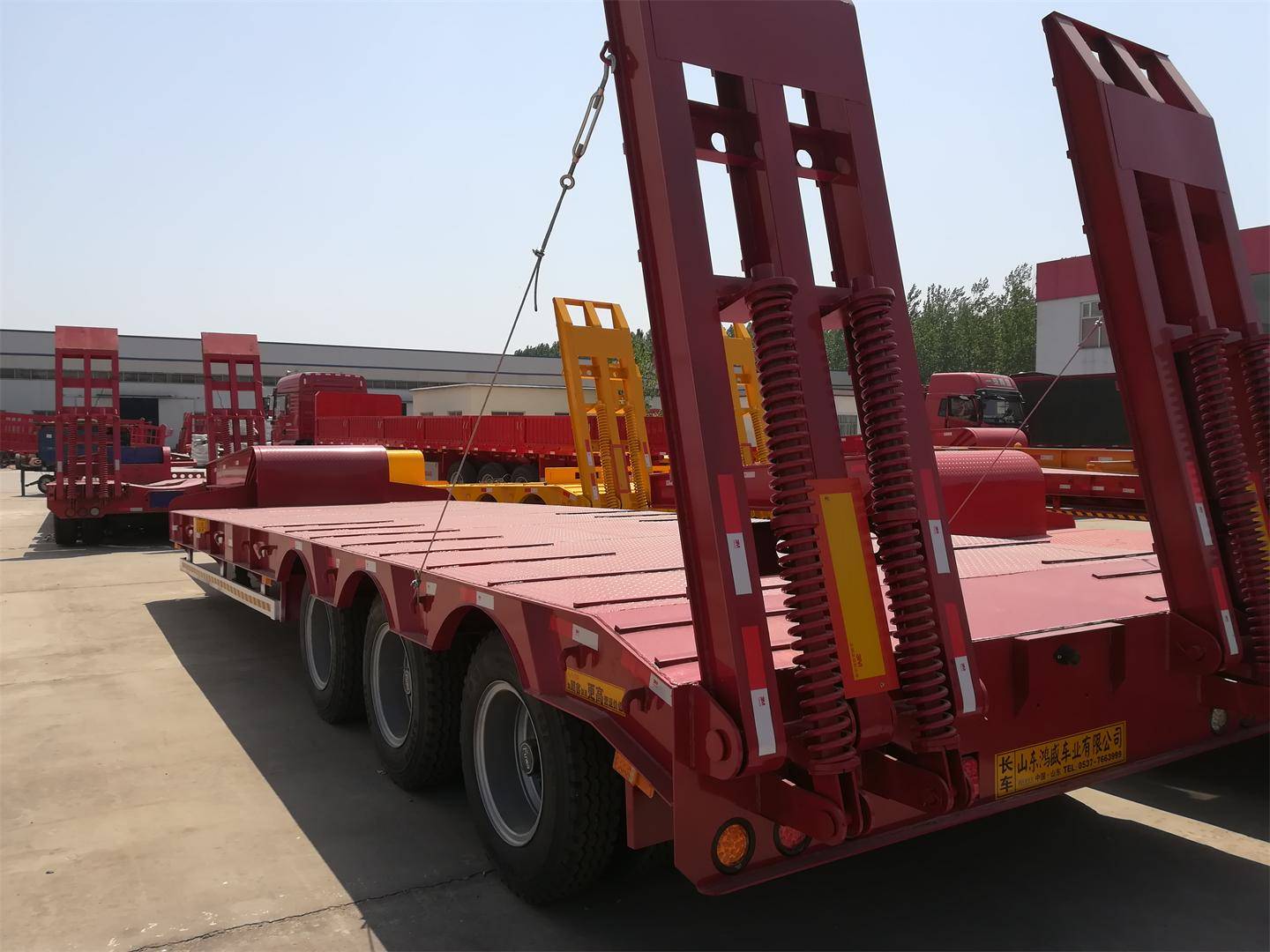 11米重型低平板运输半挂车配置