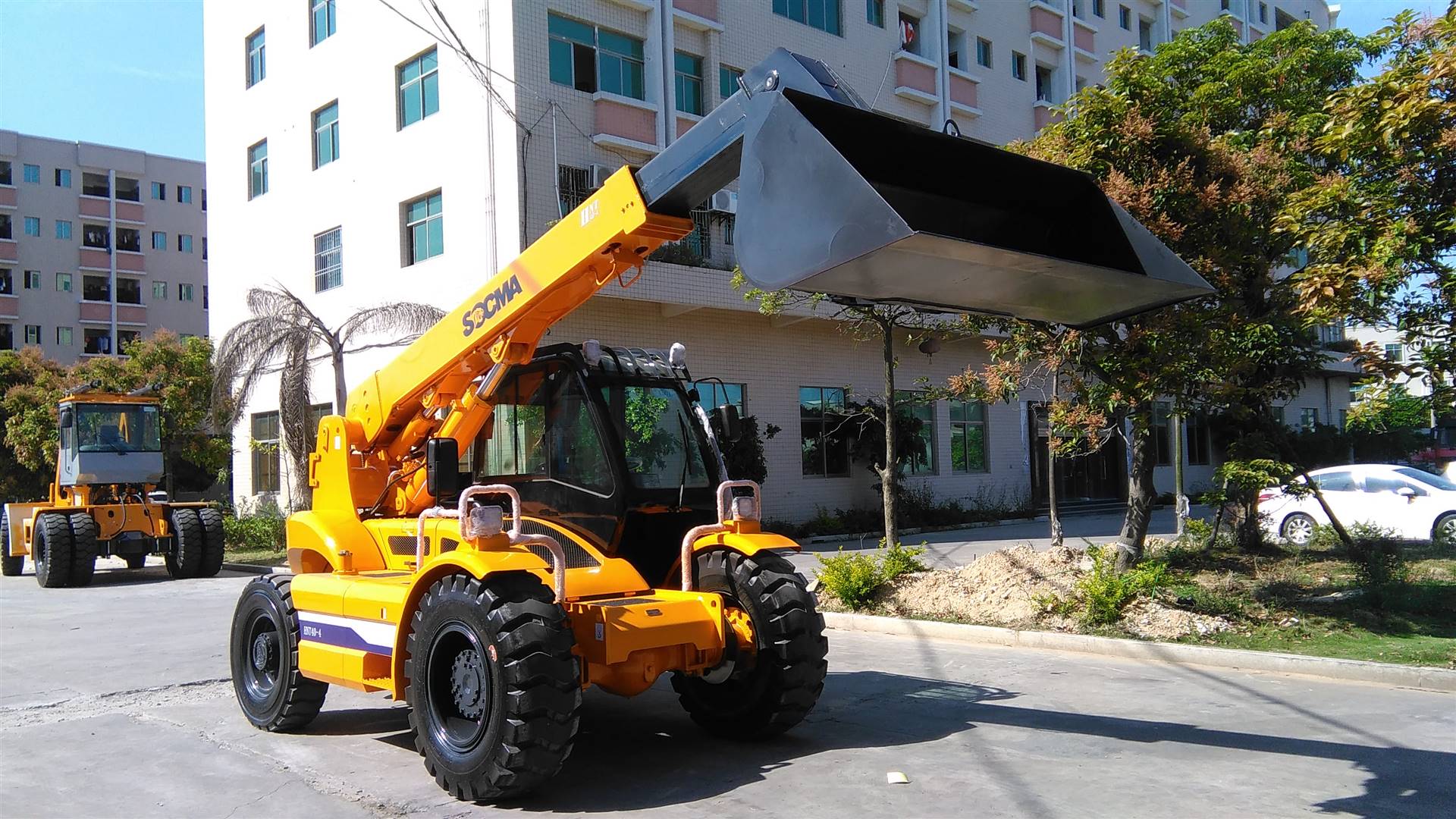 伸缩臂石材集装箱装卸炮车11吨伸缩臂吊装车