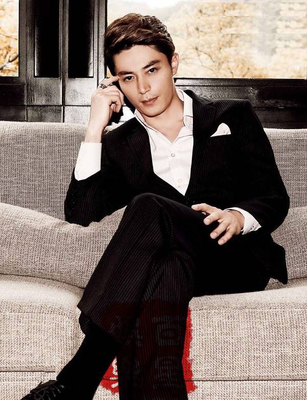 霍建华经纪人霍建华代言费霍建华经纪公司霍建华肖像代言