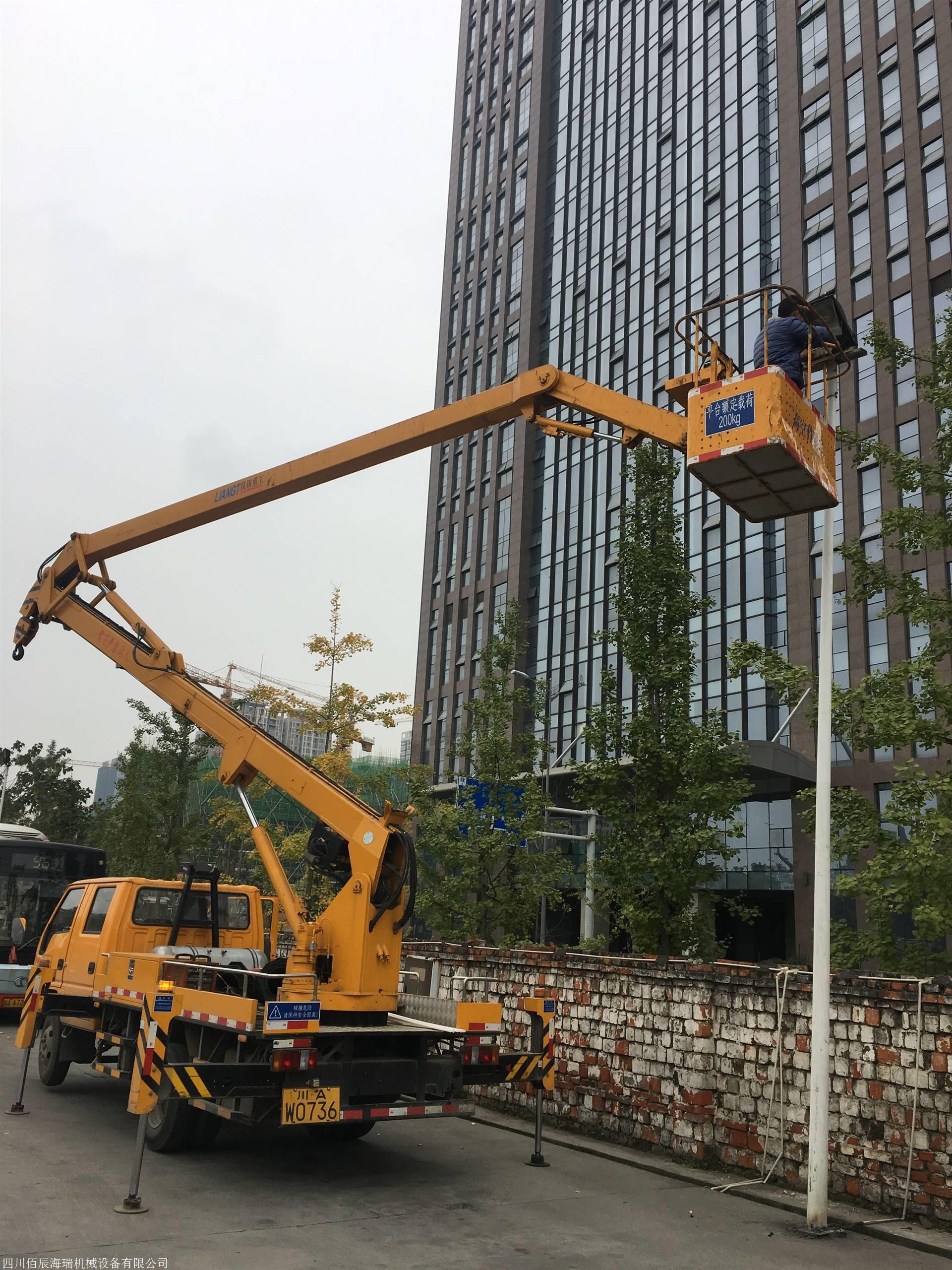 成都云梯升降车价格高空车租赁