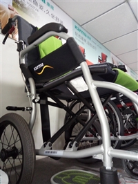 济南轮椅专卖济南康扬轮椅2501上飞机轻便轮椅老人手推车 特价