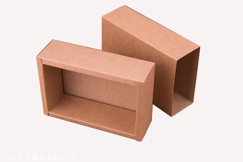 (三)成本低廉一般牛卡纸包装盒,都采用再生牛卡纸,主要制作成本,就是