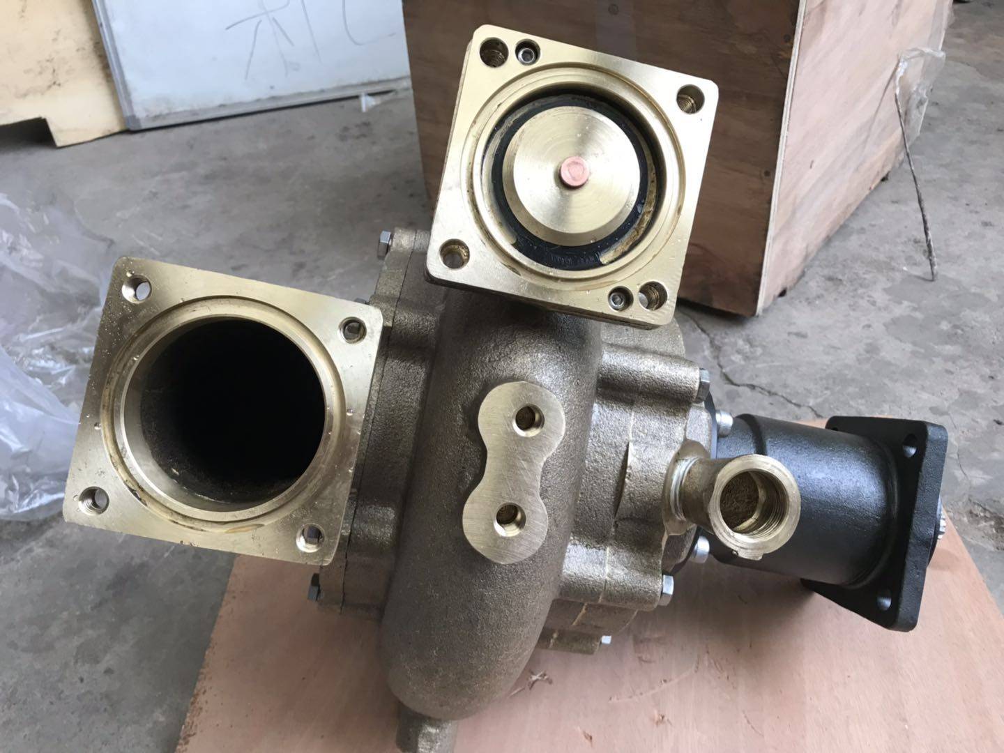 康明斯qsc8.3发动机5260634输油泵3968190工程机械配件