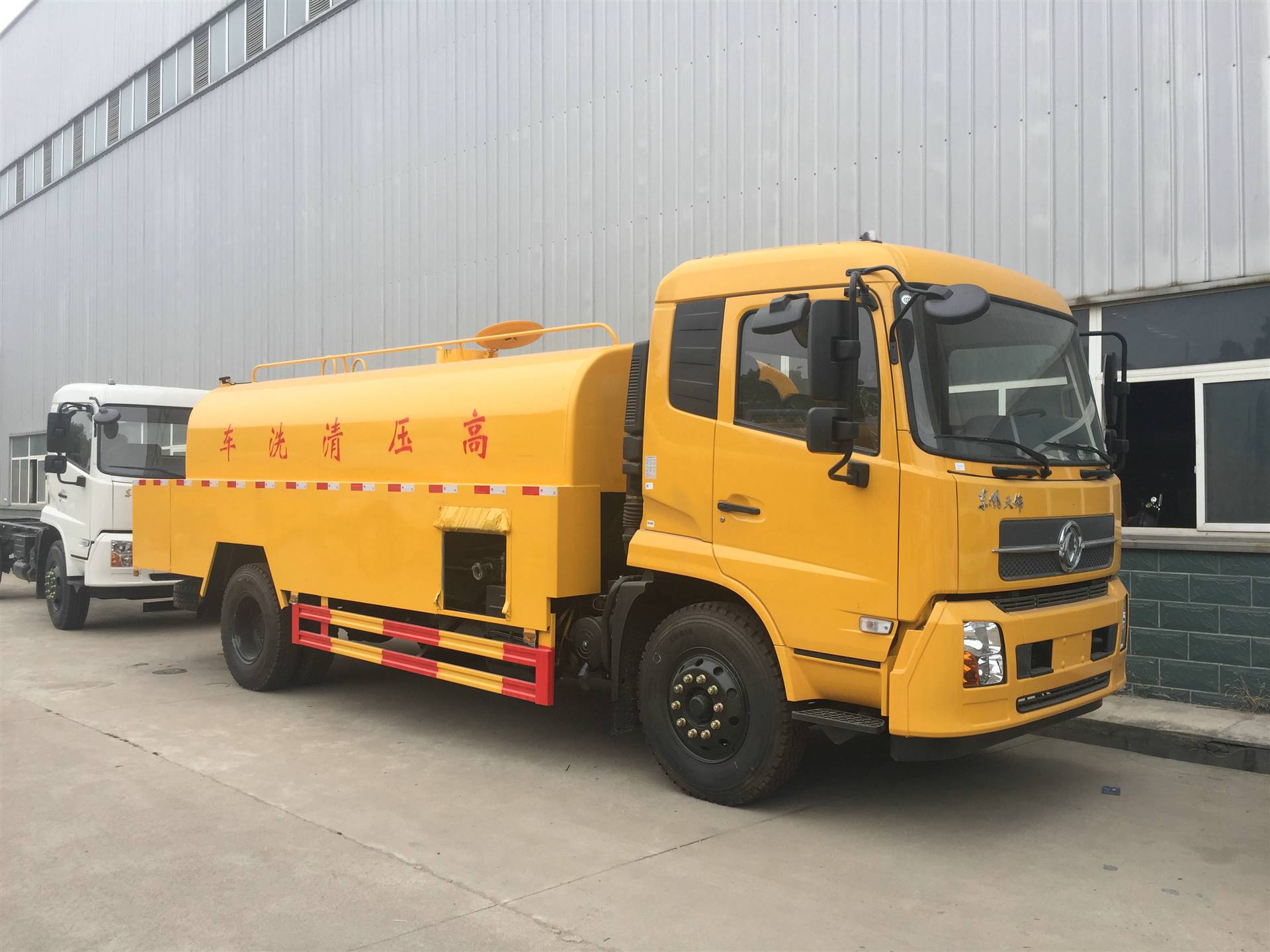 天锦管道疏通车