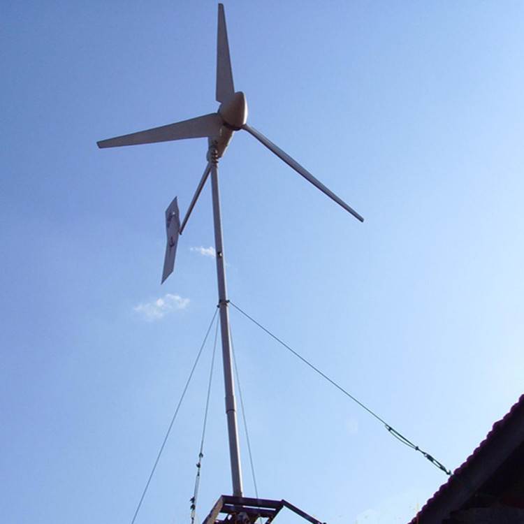 小型家用风力发电机,低速永磁发电机家用风力发电机一般用农村,山区等