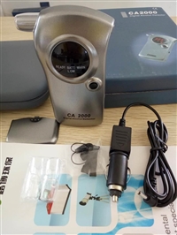 准确性能高的CA2000 型呼气式酒精测试仪