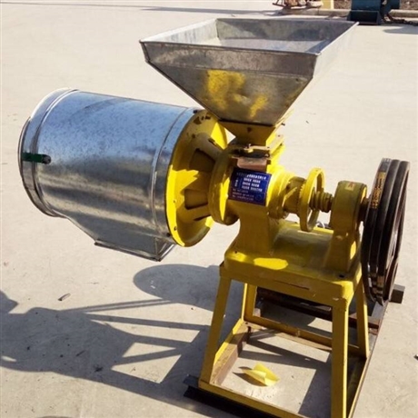 玉米磨面机 家用小型磨面机操作简单