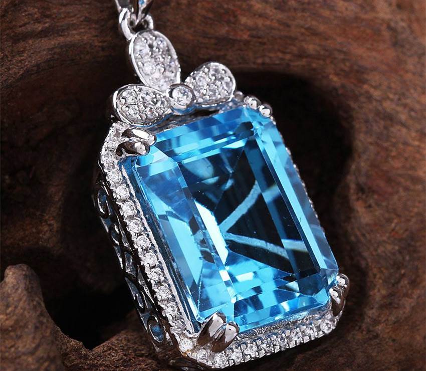 托帕石展览展销专家图片鉴定