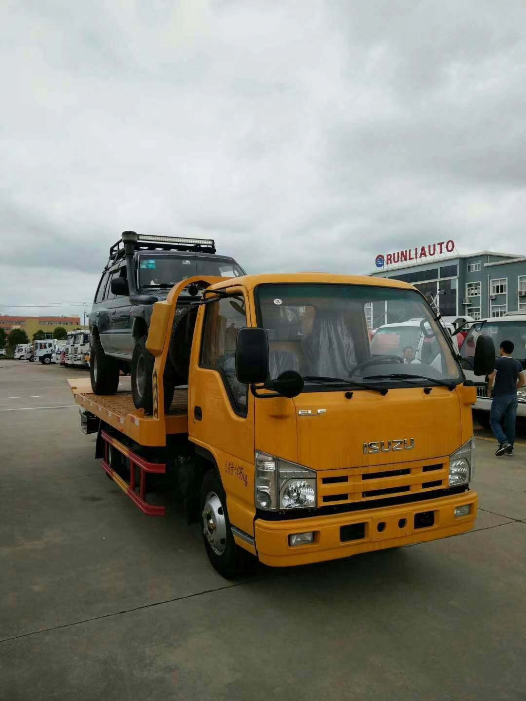 蓝牌救援拖车五十铃平板一拖二型不超重清障车