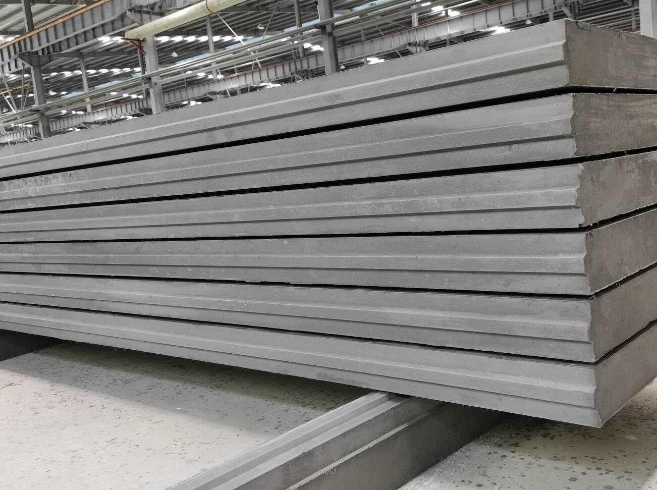 石膏墙板是墙体材料的主流