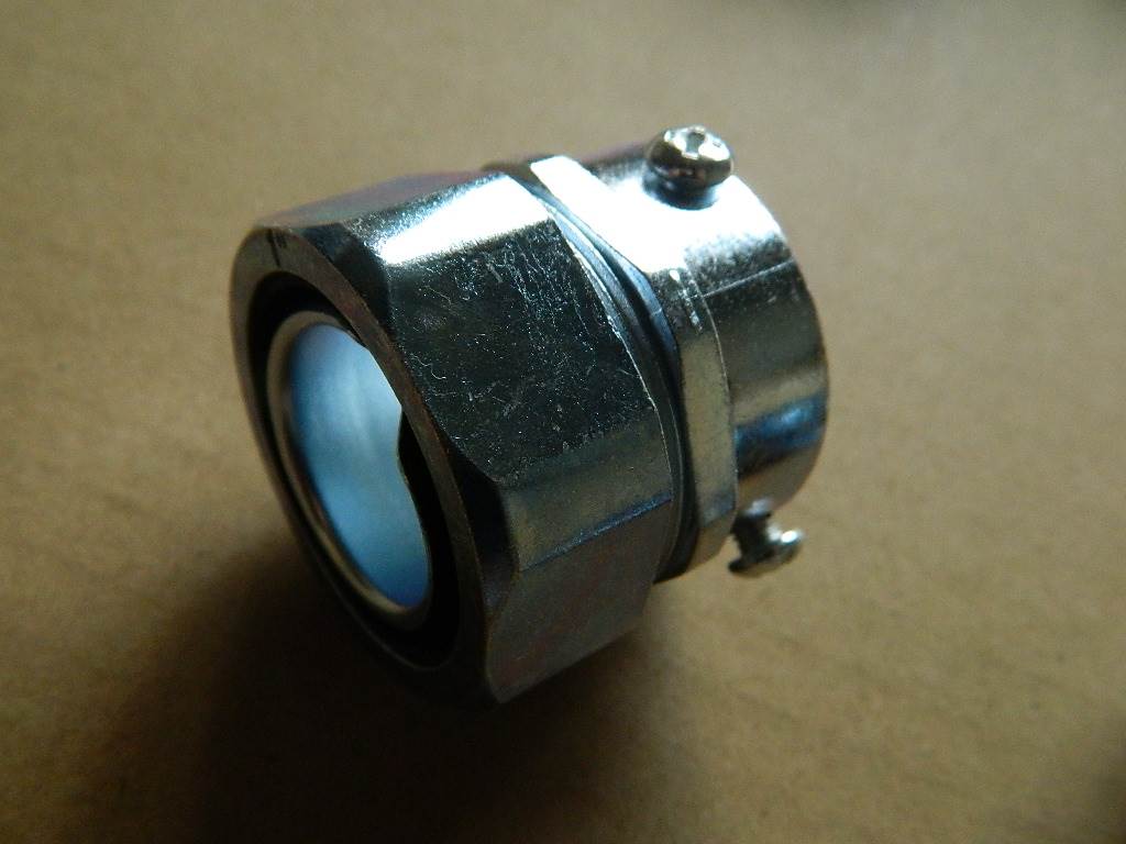 供应dkj17连接无螺纹钢管卡套接头防水