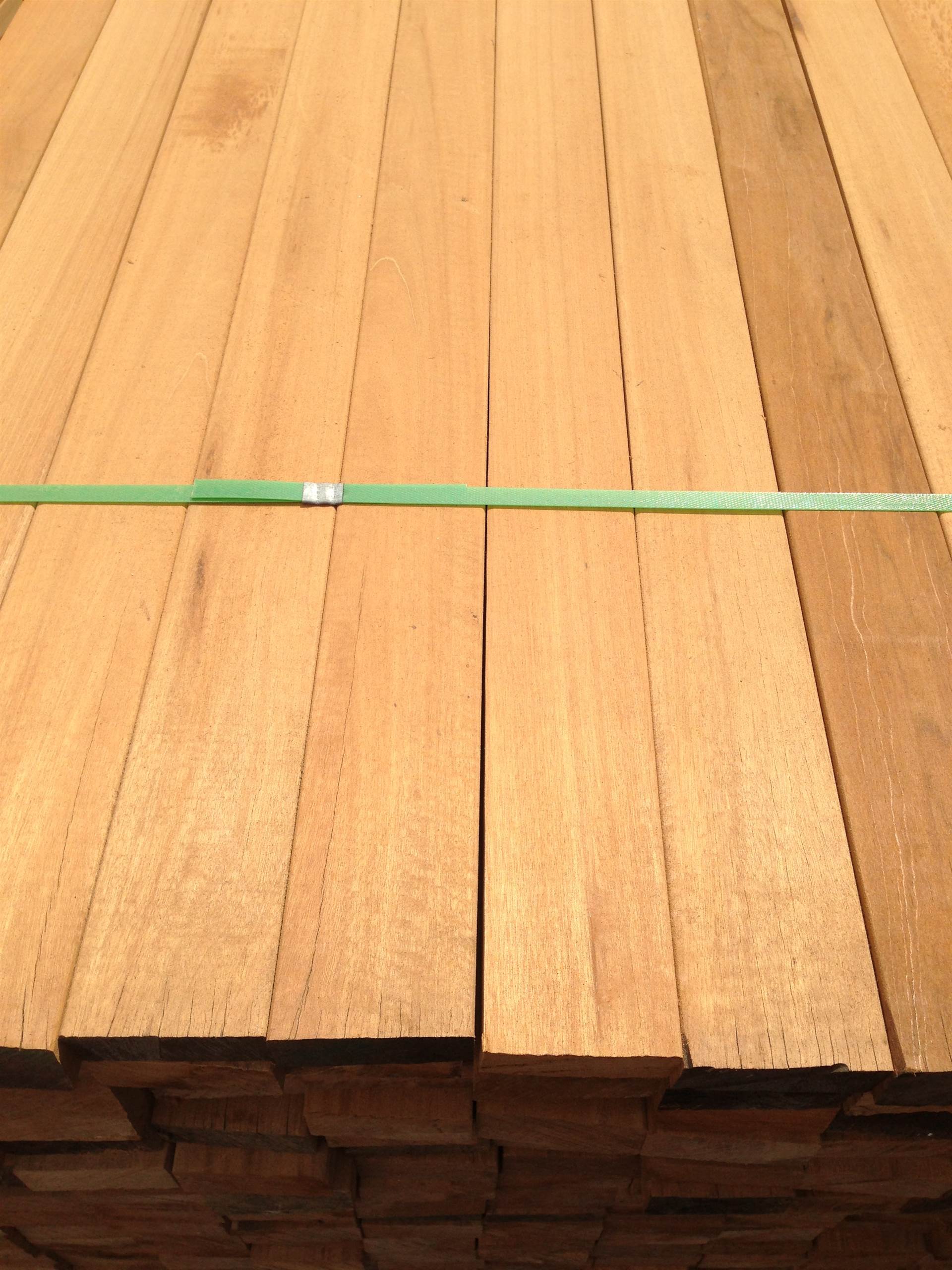 巴劳木防腐木价格 巴劳图片 巴劳木厂家 巴劳木优点