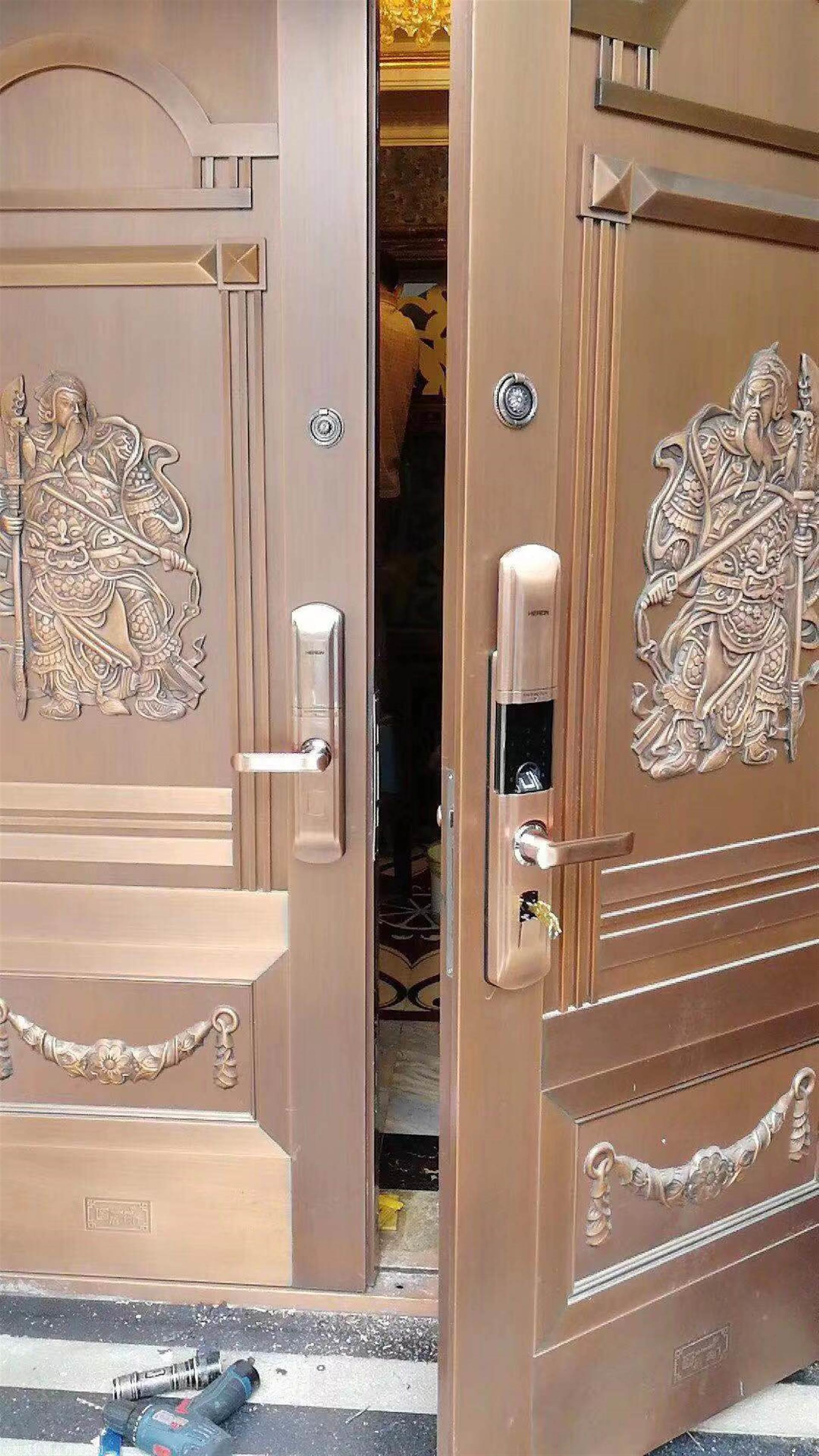 开门密码设置,更安全可靠