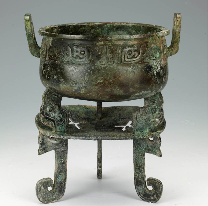 北京观古堂国际文物鉴定有限公司河南分公司 新闻资讯 清代乾坤鼎可以