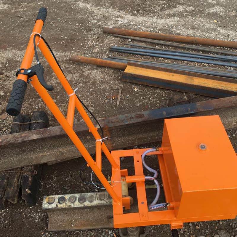 手扶涂油器 便携式钢轨涂油器 厂家直销矿用钢轨螺栓涂油器