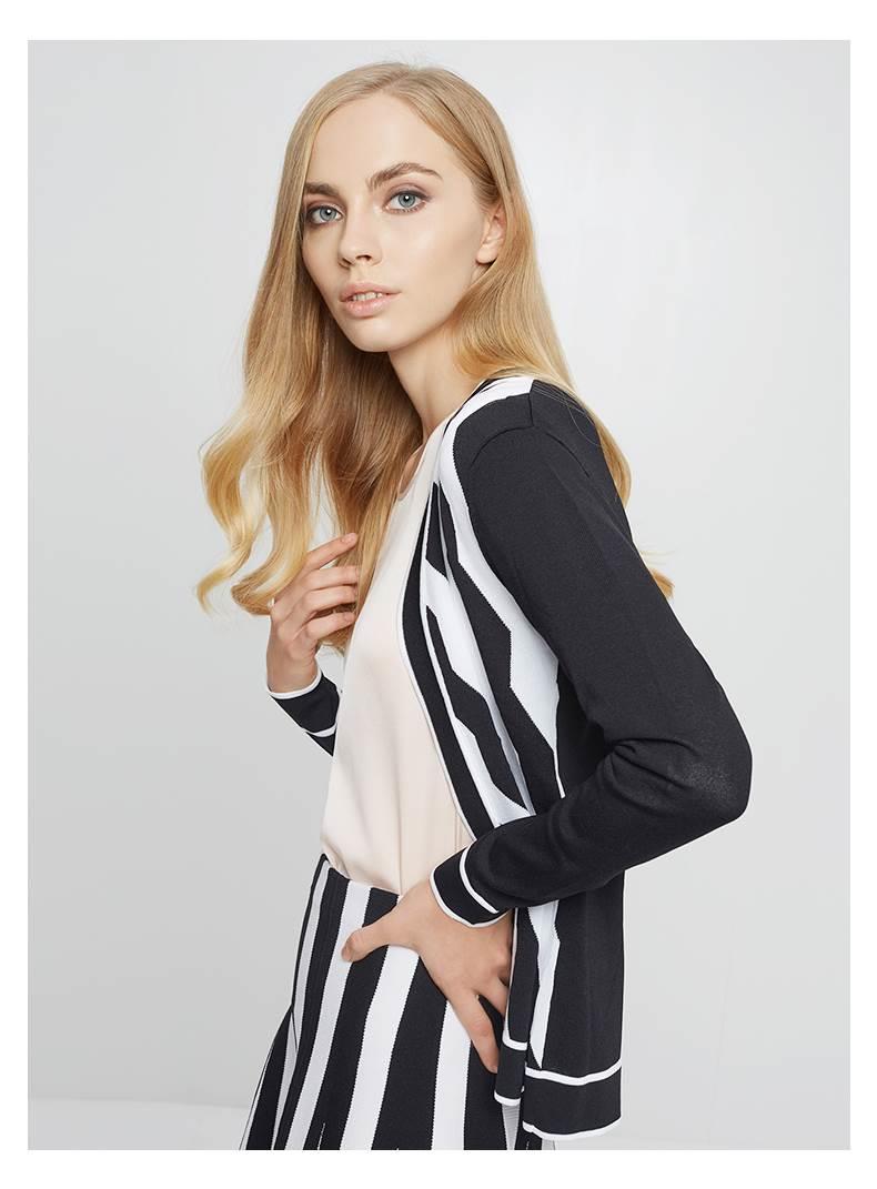 品牌折扣店货源 miss宝姿毛衣 2019年冬季新款 品牌折扣女装库存