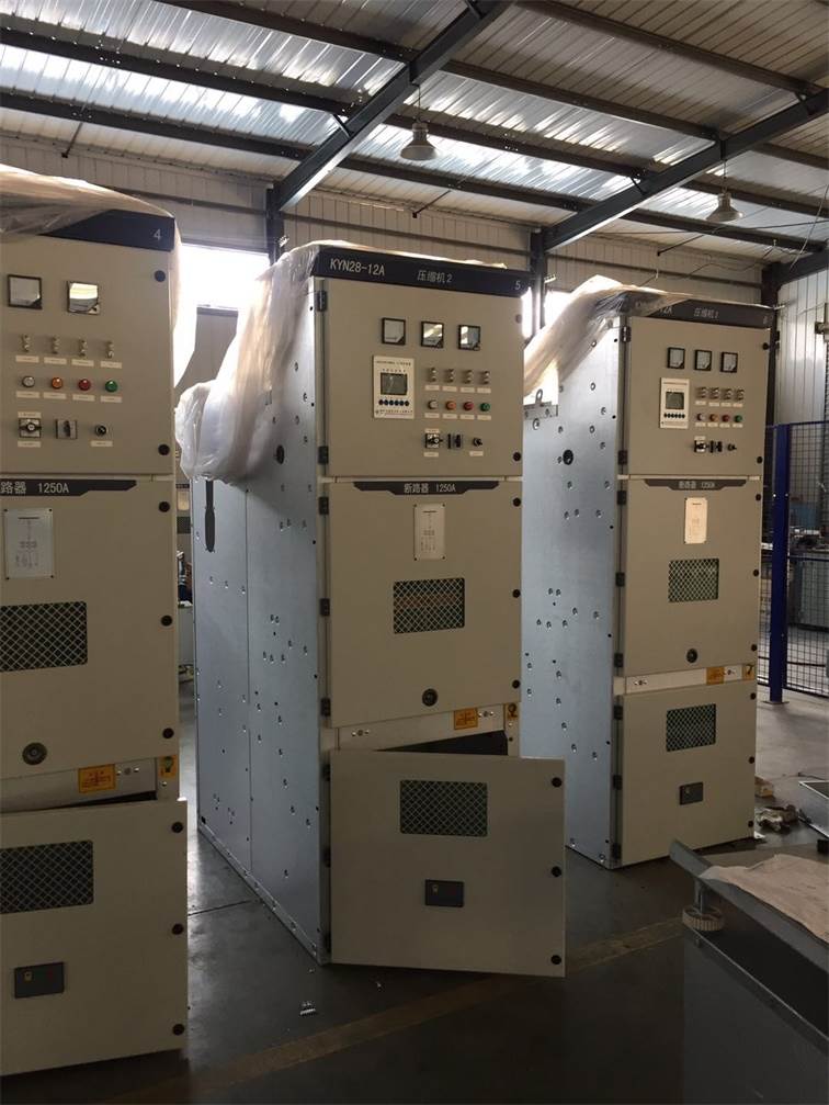 12kv金属铠装中置式开关柜kyn2812厂家