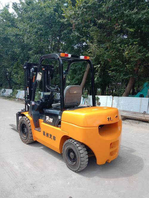 杭州r30燃油叉车国产杭州3吨柴油叉车销售