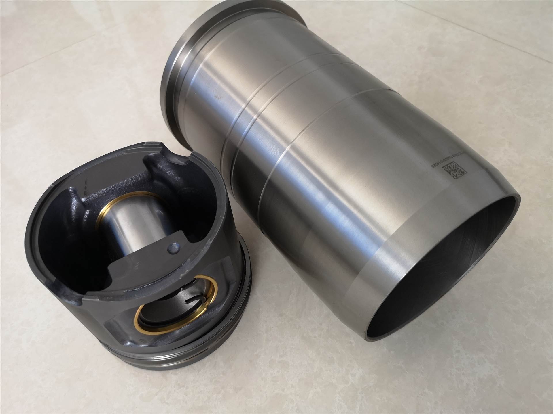 奔驰4141消防车配件 四配套om501