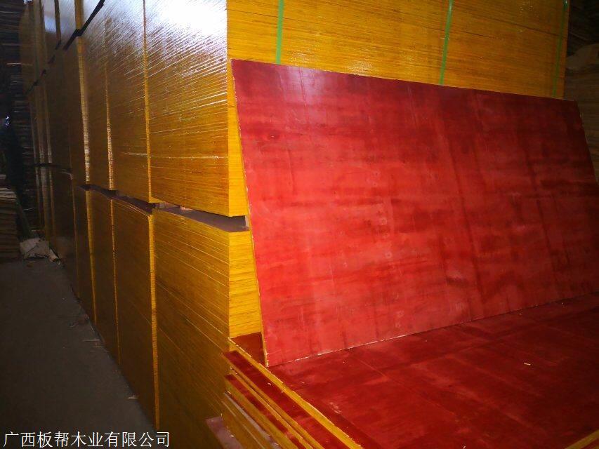 广西建筑木模板mm建筑红板覆膜板建筑木模板