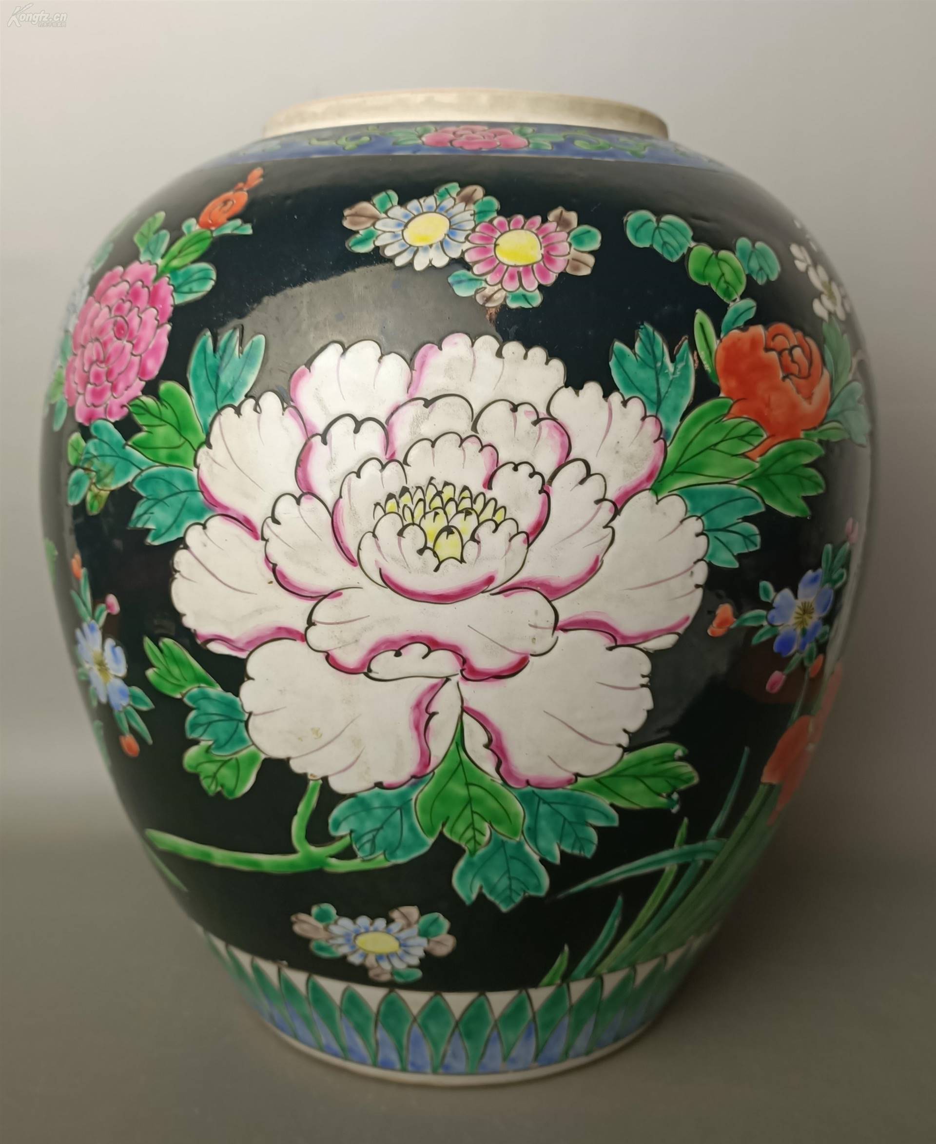 苏州老瓷器回收 免费上门收购