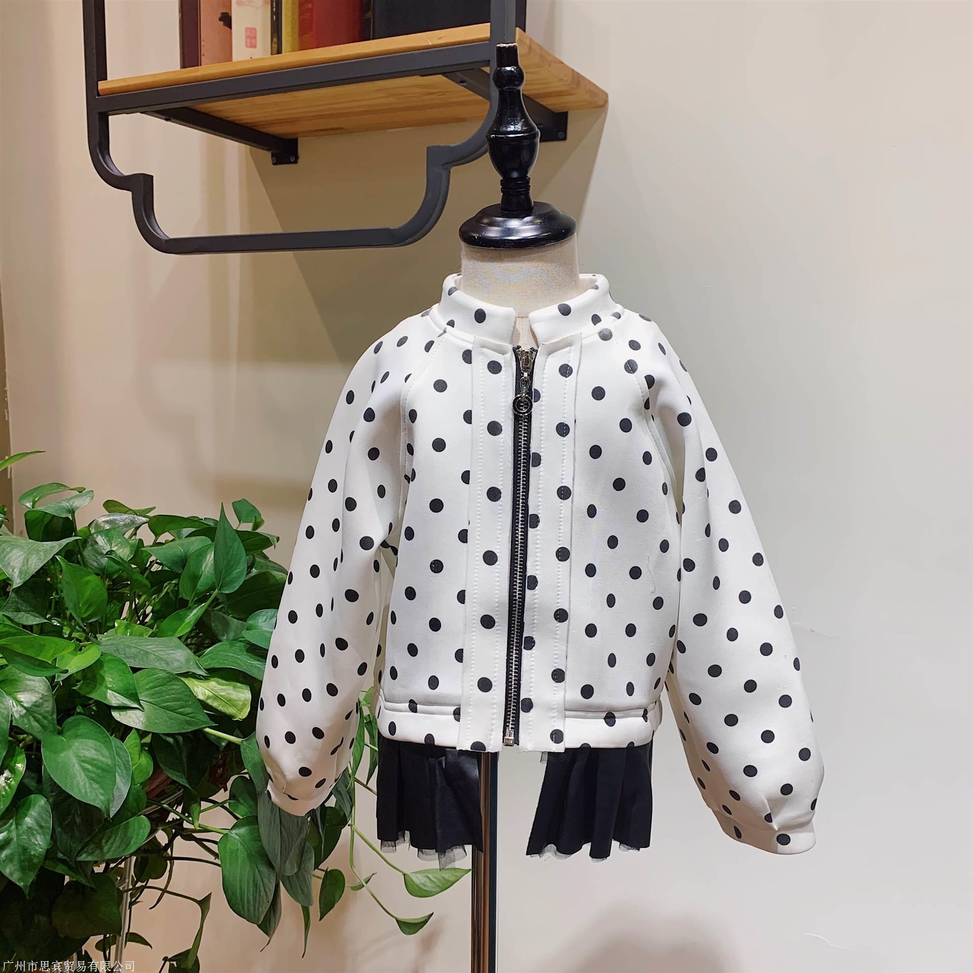 欧卡星儿童服装批发厂家直销 品牌折扣品牌童装网 库存童装批发