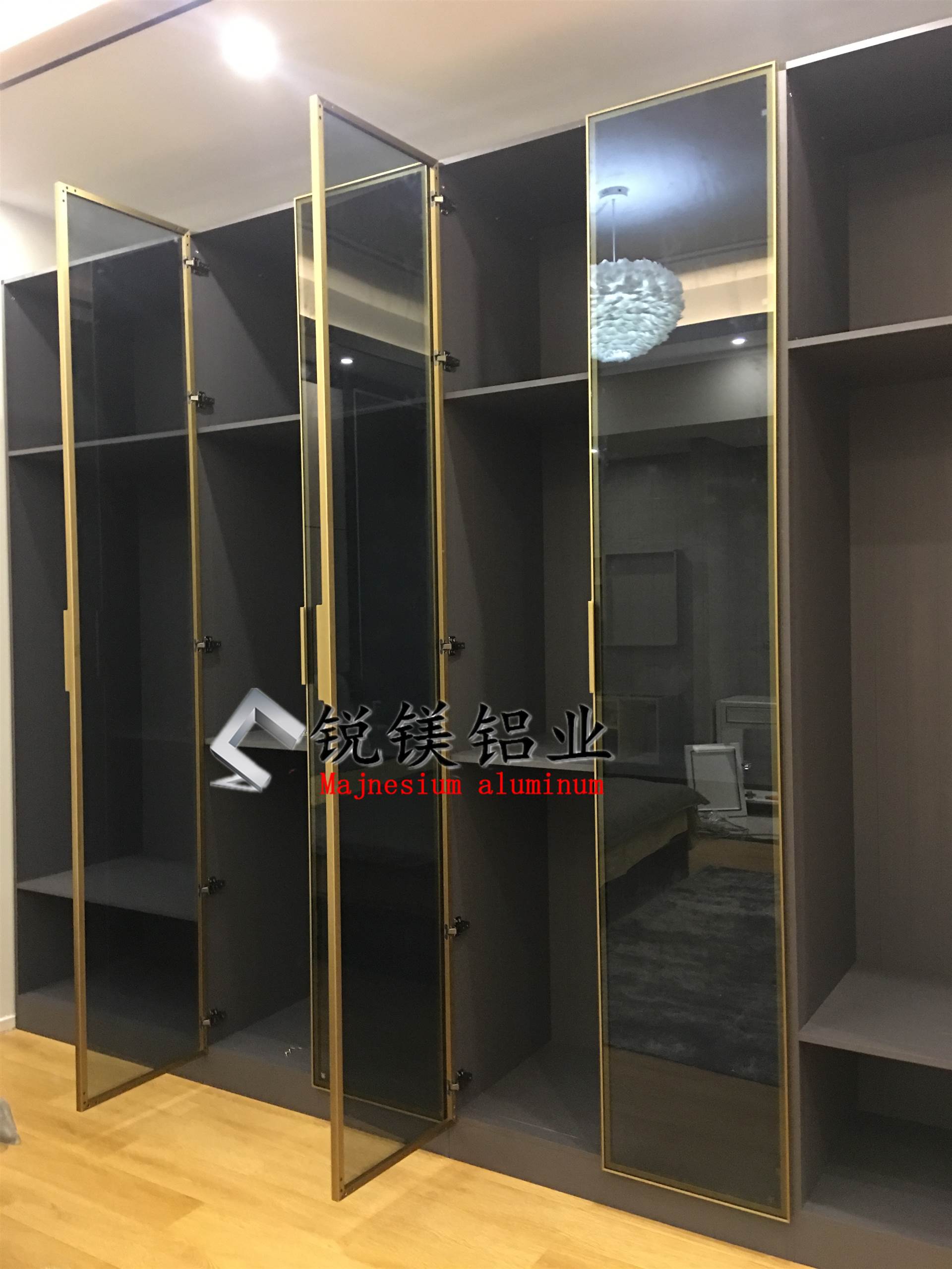 轻奢极简衣柜门型材 20极简铝框玻璃门 铝合金家具门型材