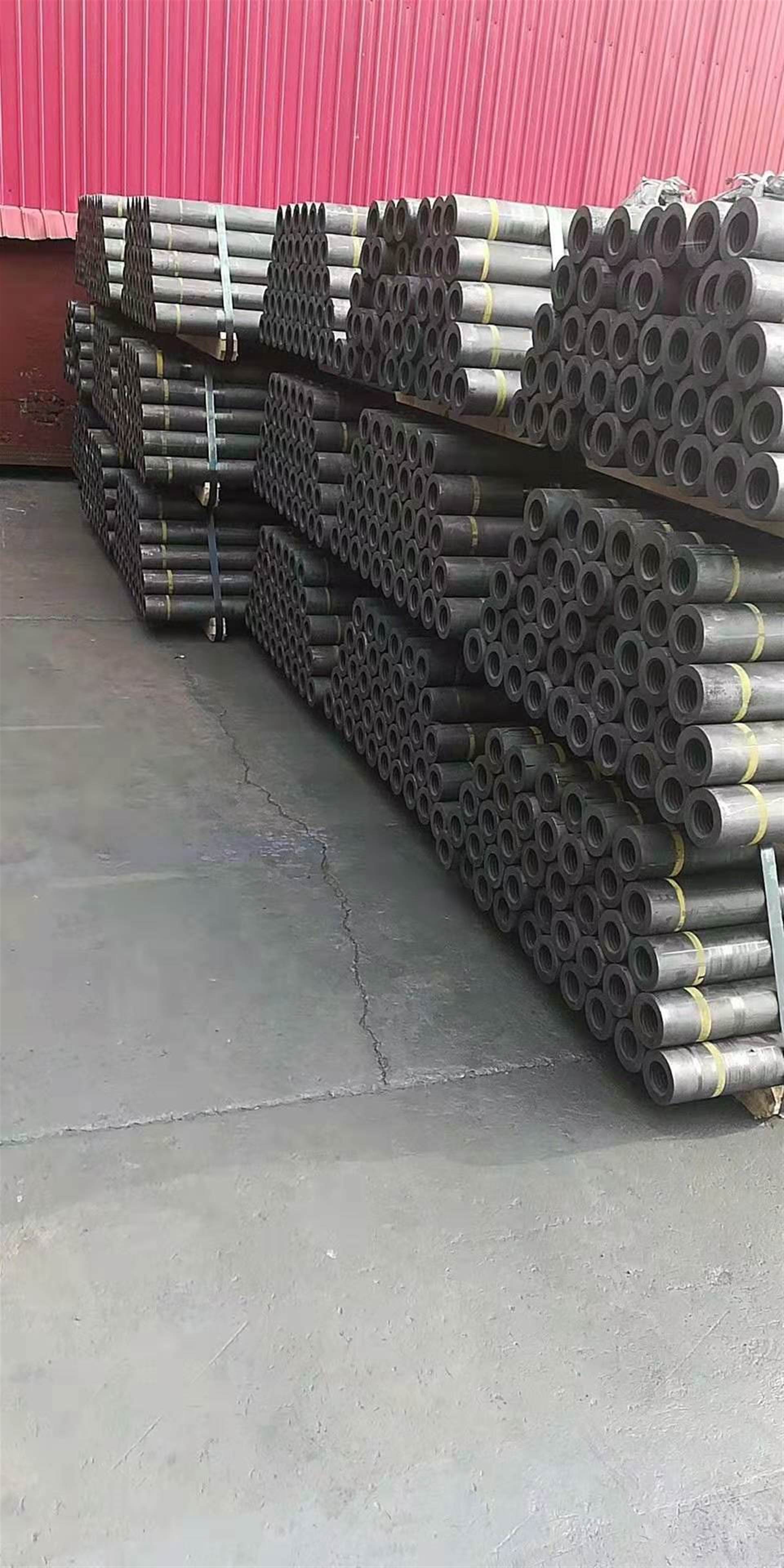 石墨电极棒供应电炉浸渍石墨电极福鑫矿热炉石墨电极