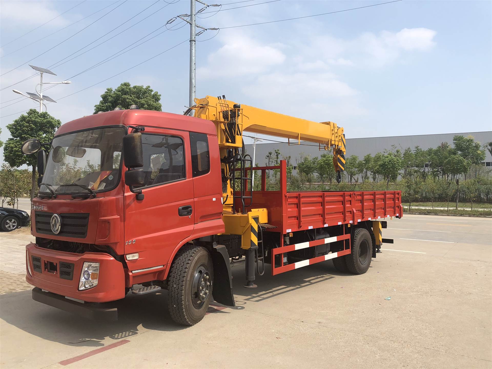 东风专底腾宇8吨自备吊配件