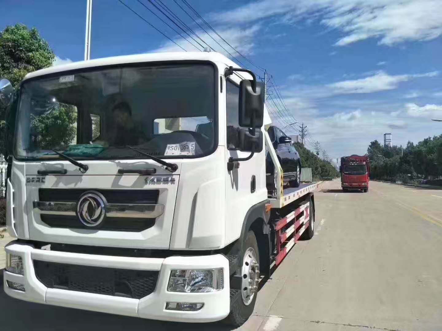 东风d9清障车 知名清障车 中型清障车一拖三