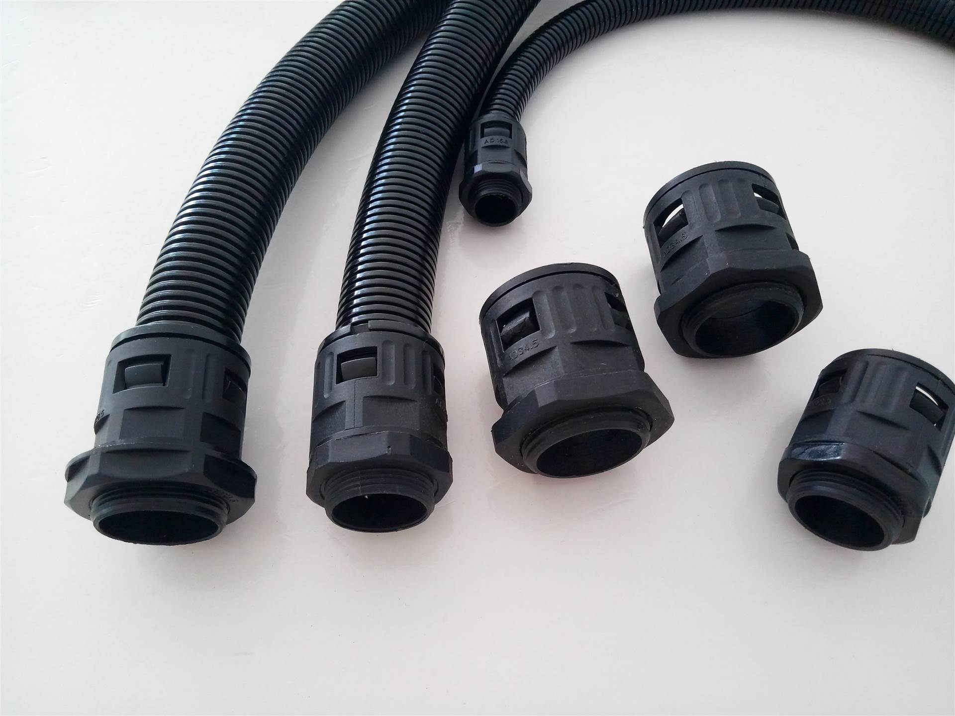 供应舒南汽车尼龙管快插接头pg尼龙快插接头 防水阻燃环保产品