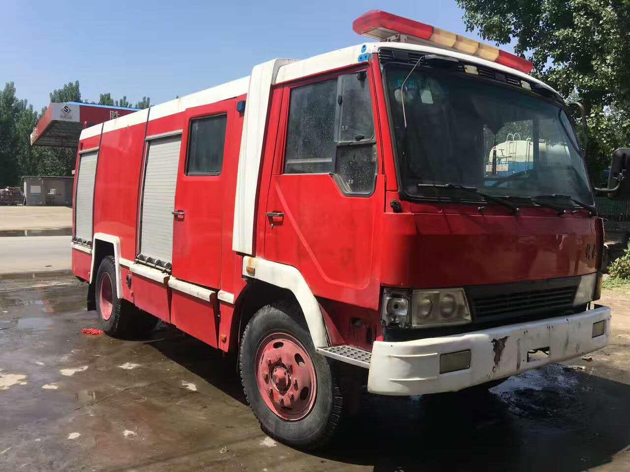 漯河退役消防车出售